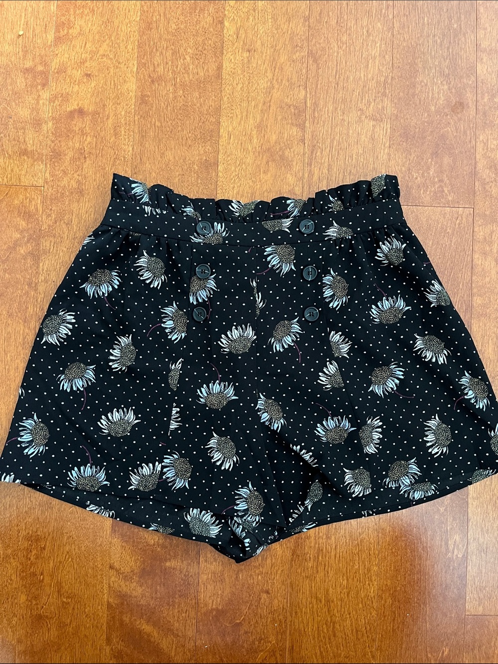 Topshop Black High-Waist Floral Dot Shorts